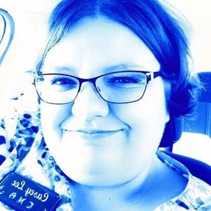 Meet your Posher, Casey